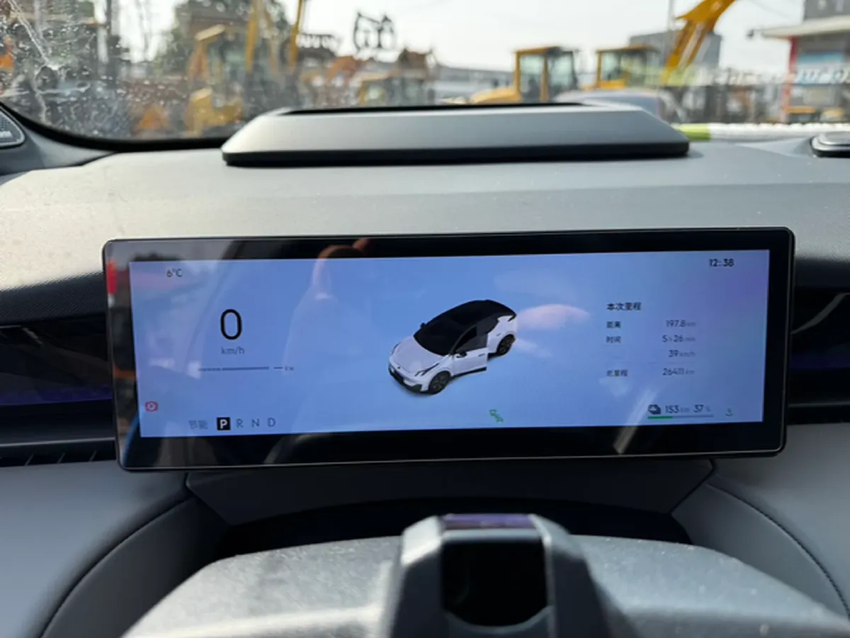 2025 Dongfeng Z9 2.0T 258HP L4 8AT,autocango,china used car exporter,china ev exporter,chinese used car exporter,chinese used ev exporter