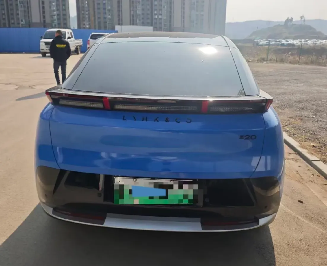 2025 Dongfeng Z9 2.0T 258HP L4 8AT,autocango,china used car exporter,china ev exporter,chinese used car exporter,chinese used ev exporter