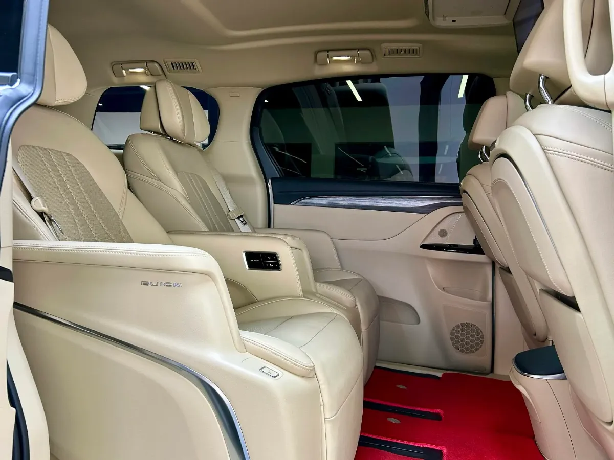 2025 Buick GL8 1.5T 180HP L4 2DHT PHEV,autocango,china used car exporter,china ev exporter,chinese used car exporter,chinese used ev exporter