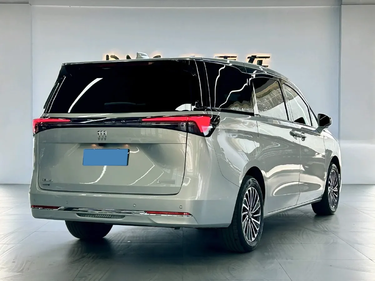 2025 Buick GL8 1.5T 180HP L4 2DHT PHEV,autocango,china used car exporter,china ev exporter,chinese used car exporter,chinese used ev exporter
