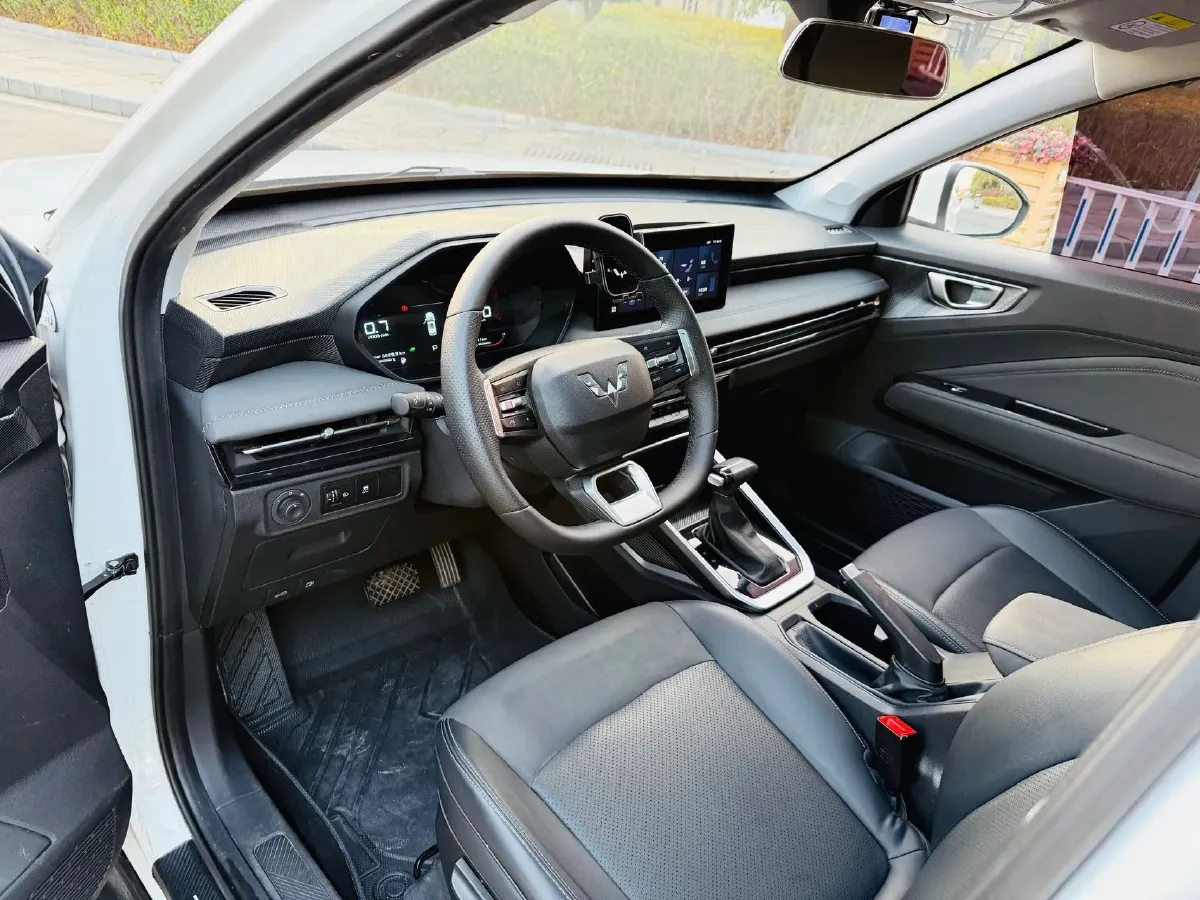 2022 WuLing XingChi 1.5L 99HP L4 CVT,autocango,china used car exporter,china ev exporter,chinese used car exporter,chinese used ev exporter