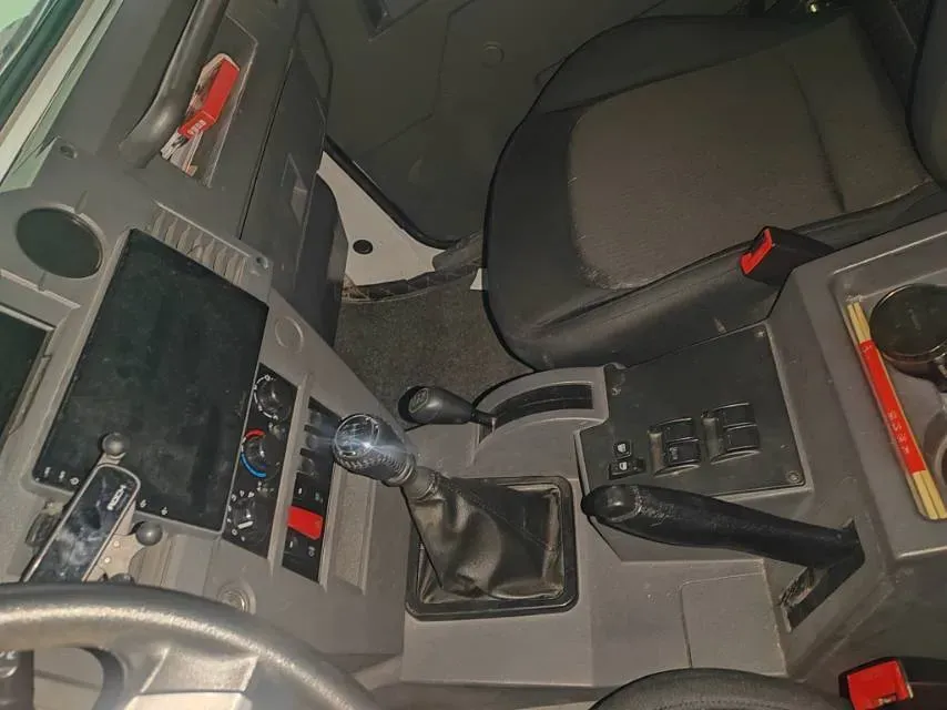 2021 Iveco DeYi 2.5T 122HP L4 5MT,autocango,china used car exporter,china ev exporter,chinese used car exporter,chinese used ev exporter