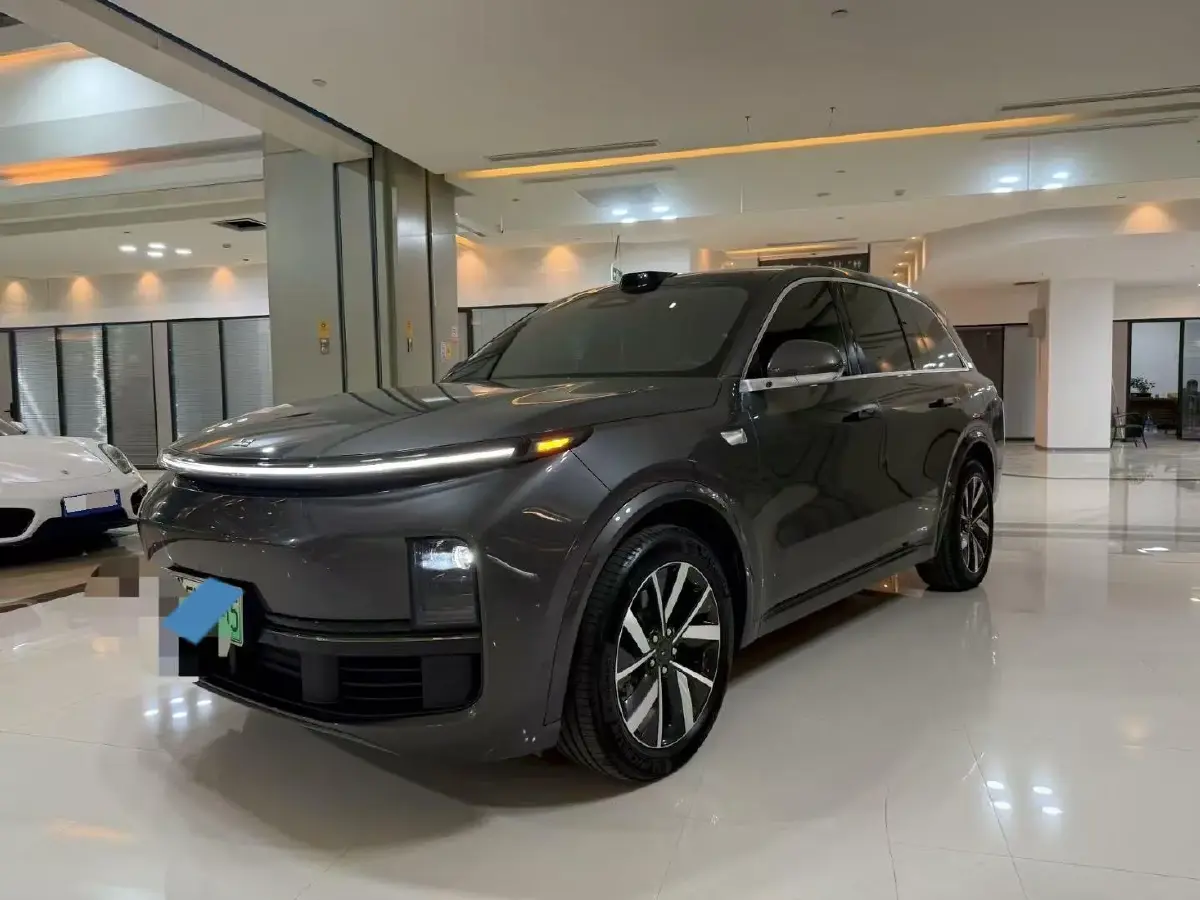 2023 Li L8 Range Extended 154HP REEV 40.9KWH