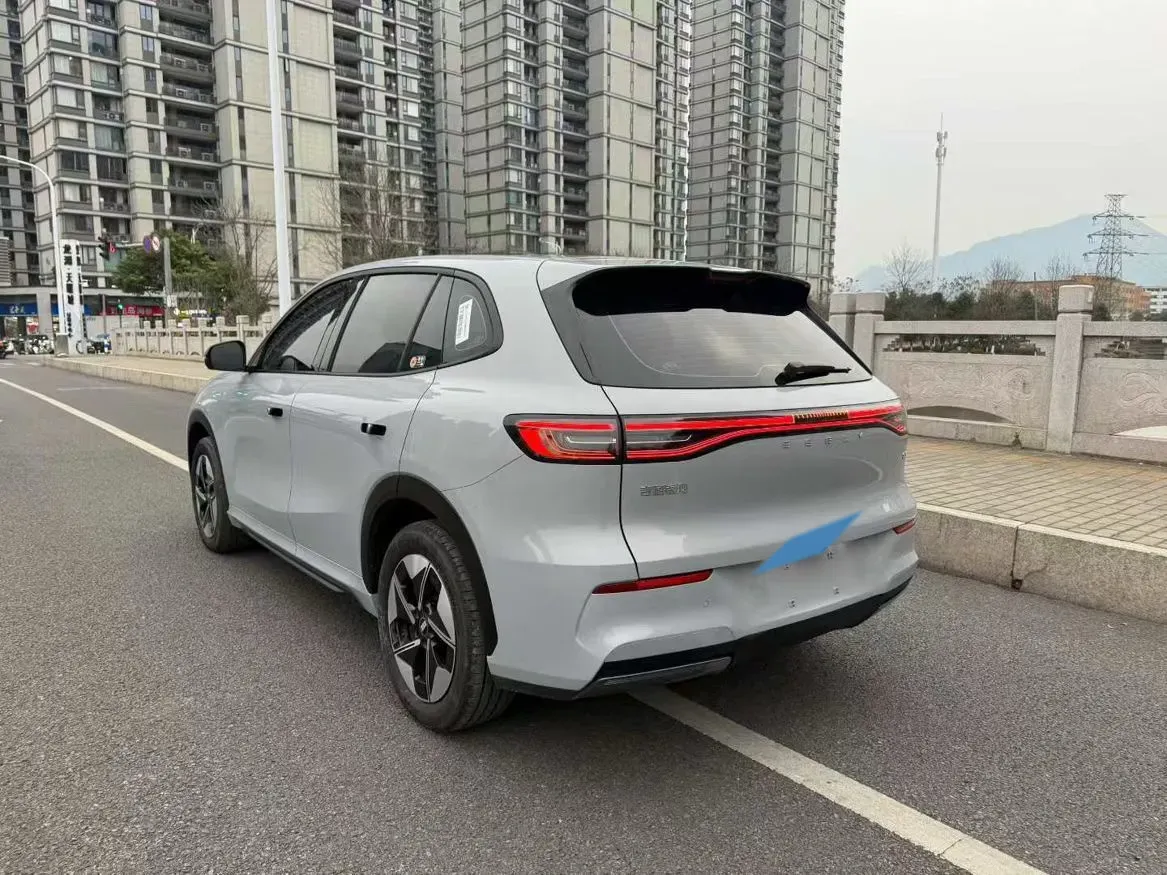 2024 Geely Emgrand L HiP 1.5T 181HP L4 3DHT PHEV 15.5KWH,autocango,china used car exporter,china ev exporter,chinese used car exporter,chinese used ev exporter