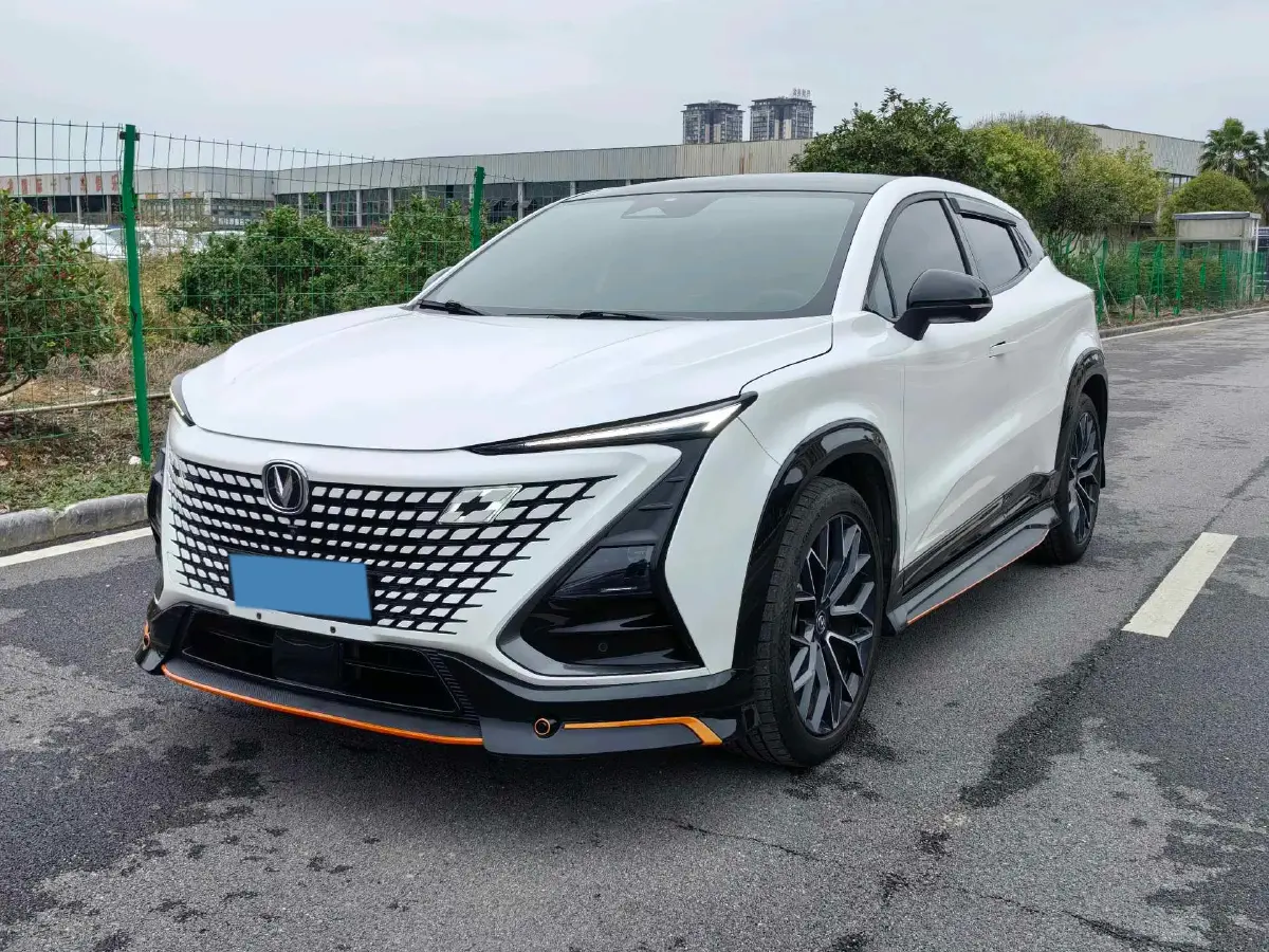 2023 ChangAn UNI-T 1.5T 188HP L4 7DCT