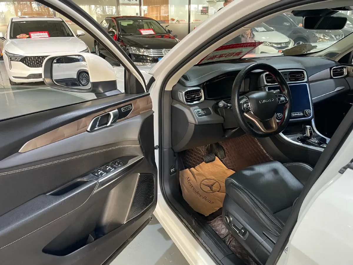 2019 Kia KX5 1.6T 177HP L4 7DCT,autocango,china used car exporter,china ev exporter,chinese used car exporter,chinese used ev exporter