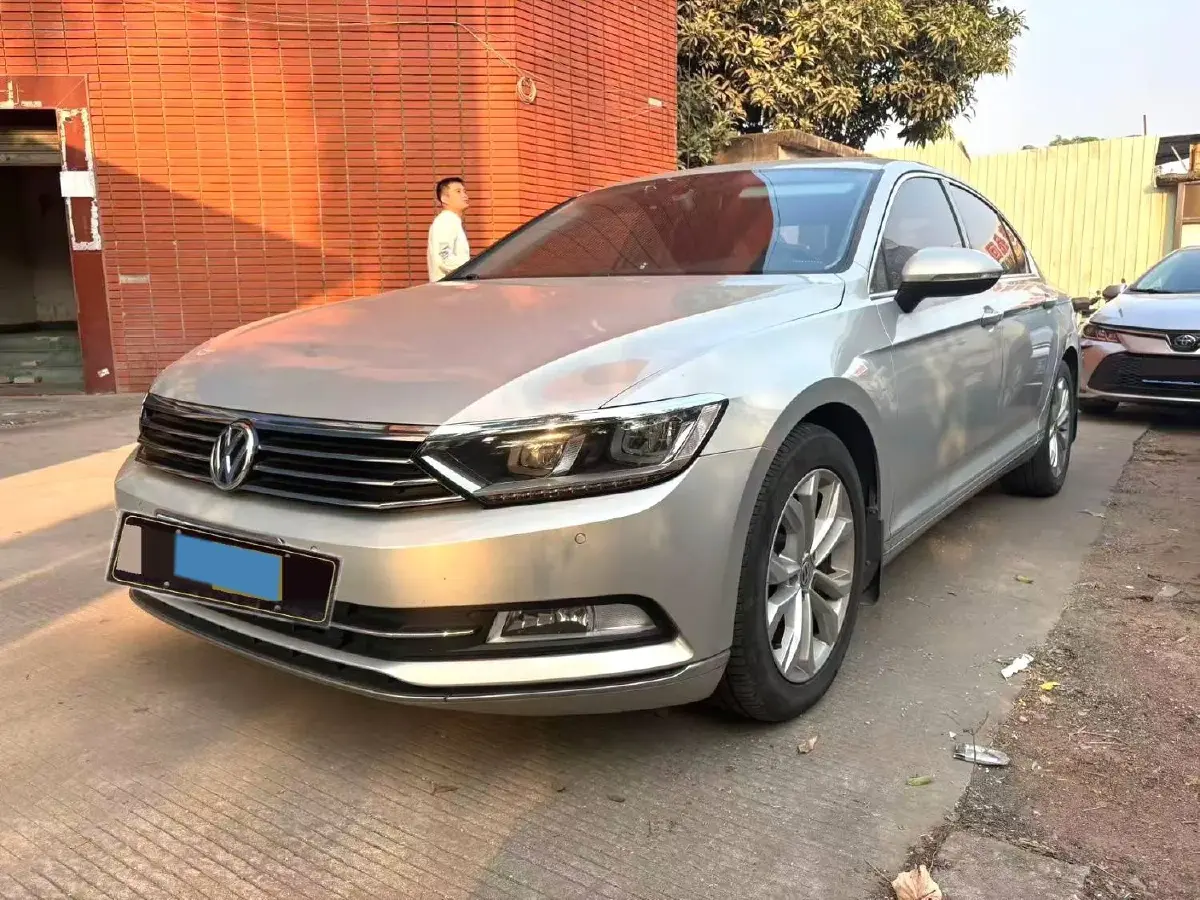 2018 Volkswagen Magotan 1.8T 180HP L4 7DCT