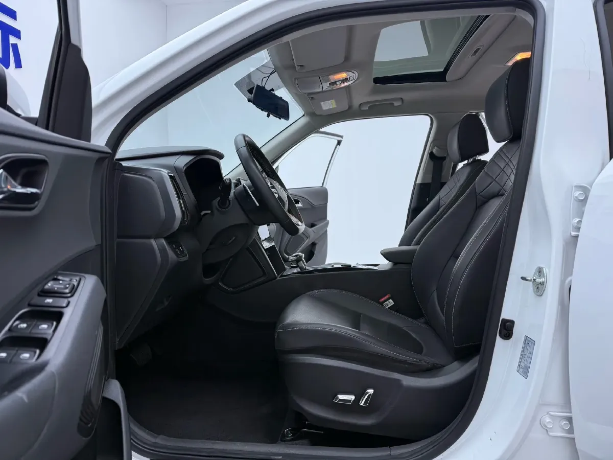 2021 Hyundai ix35 1.4T 140HP L4 7DCT,autocango,china used car exporter,china ev exporter,chinese used car exporter,chinese used ev exporter