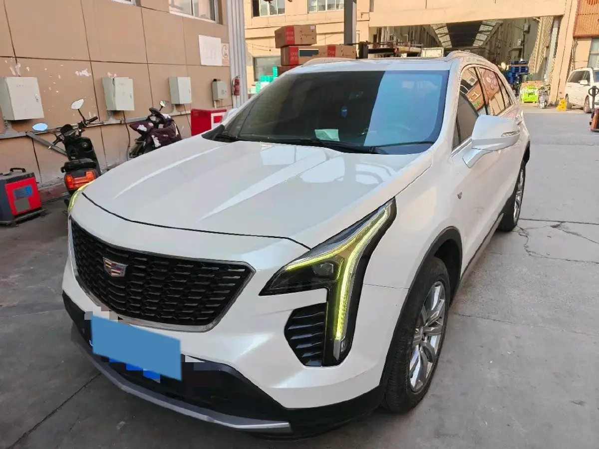 2021 Cadillac XT4 2.0T 237HP L4 9AT