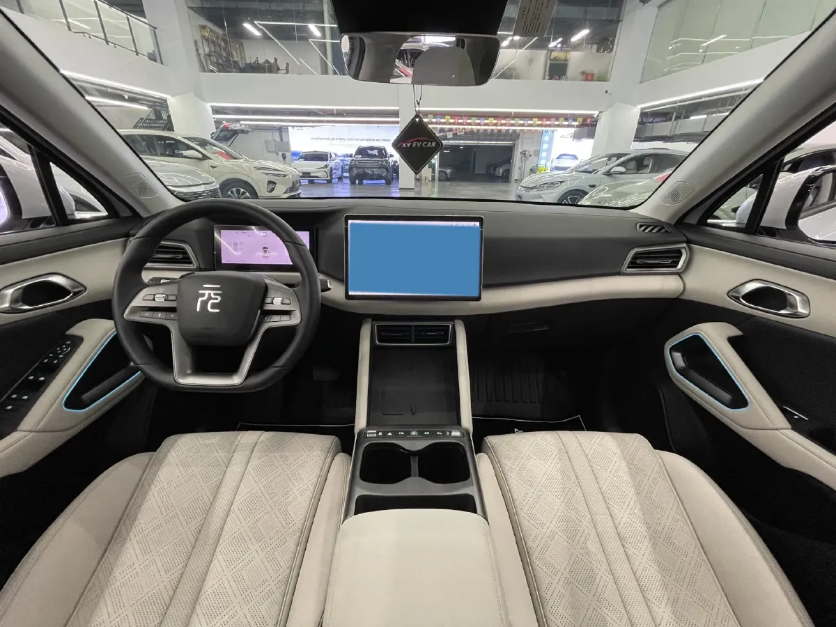 2024 BYD YuanUP BEV 45.12KWH,autocango,china used car exporter,china ev exporter,chinese used car exporter,chinese used ev exporter