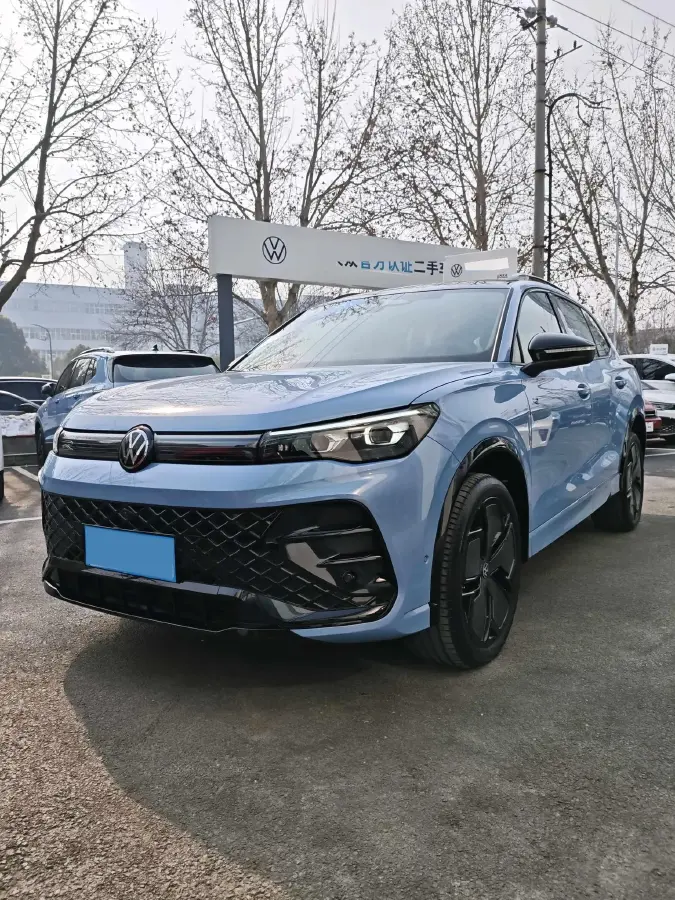 2024 Volkswagen Tiguan L 2.0T 220HP L4 7DCT