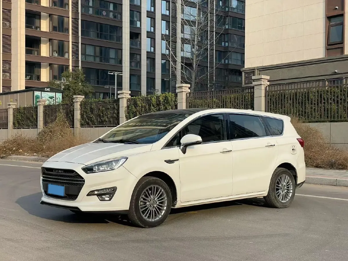 2017 LiFan XuanLang 1.8L 133HP L4 5MT,autocango,china used car exporter,china ev exporter,chinese used car exporter,chinese used ev exporter