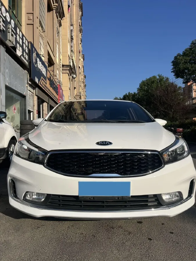 2016 Kia K3 1.6L 128HP L4 6MT,autocango,china used car exporter,china ev exporter,chinese used car exporter,chinese used ev exporter