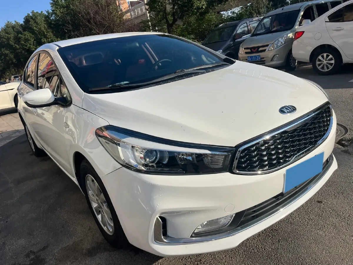 2016 Kia K3 1.6L 128HP L4 6MT,autocango,china used car exporter,china ev exporter,chinese used car exporter,chinese used ev exporter