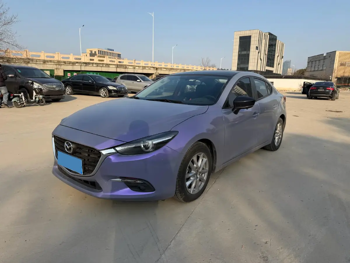 2017 Mazda 3 Axela 1.5L 117HP L4 6AT