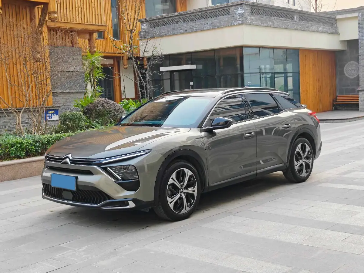 2021 Citroen C5 X 1.6T 175HP L4 8AT