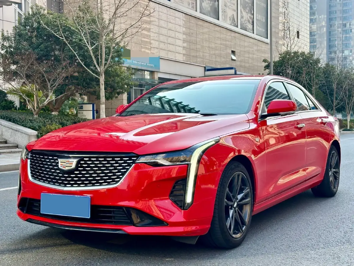 2022 Cadillac CT4 2.0T 237HP L4 8AT