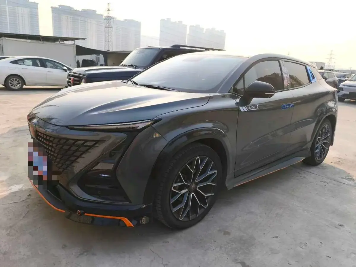 2022 ChangAn UNI-T 1.5T 188HP L4 7DCT