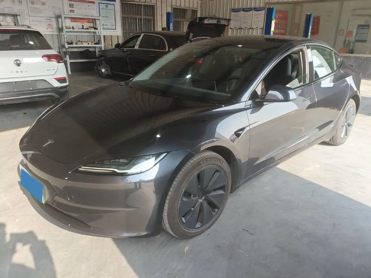 2023 HYPTEC GT BEV 80KWH