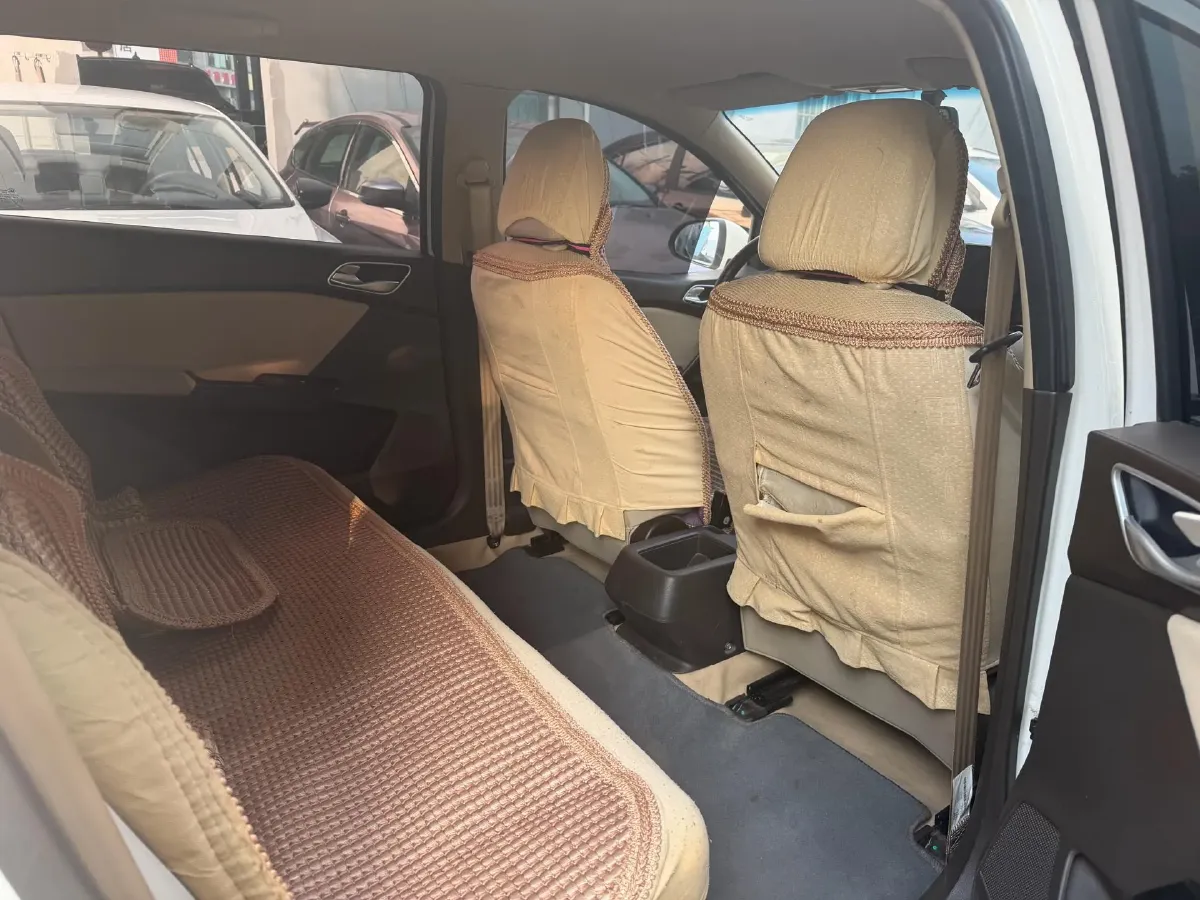 2019 Golden Dragon New Era Sea Lion 2.0L 102HP L4 5MT,autocango,china used car exporter,china ev exporter,chinese used car exporter,chinese used ev exporter