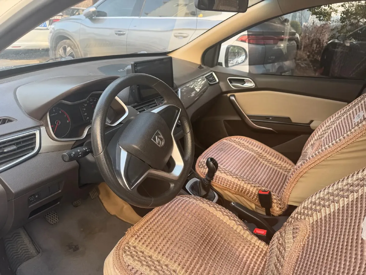 2019 Golden Dragon New Era Sea Lion 2.0L 102HP L4 5MT,autocango,china used car exporter,china ev exporter,chinese used car exporter,chinese used ev exporter