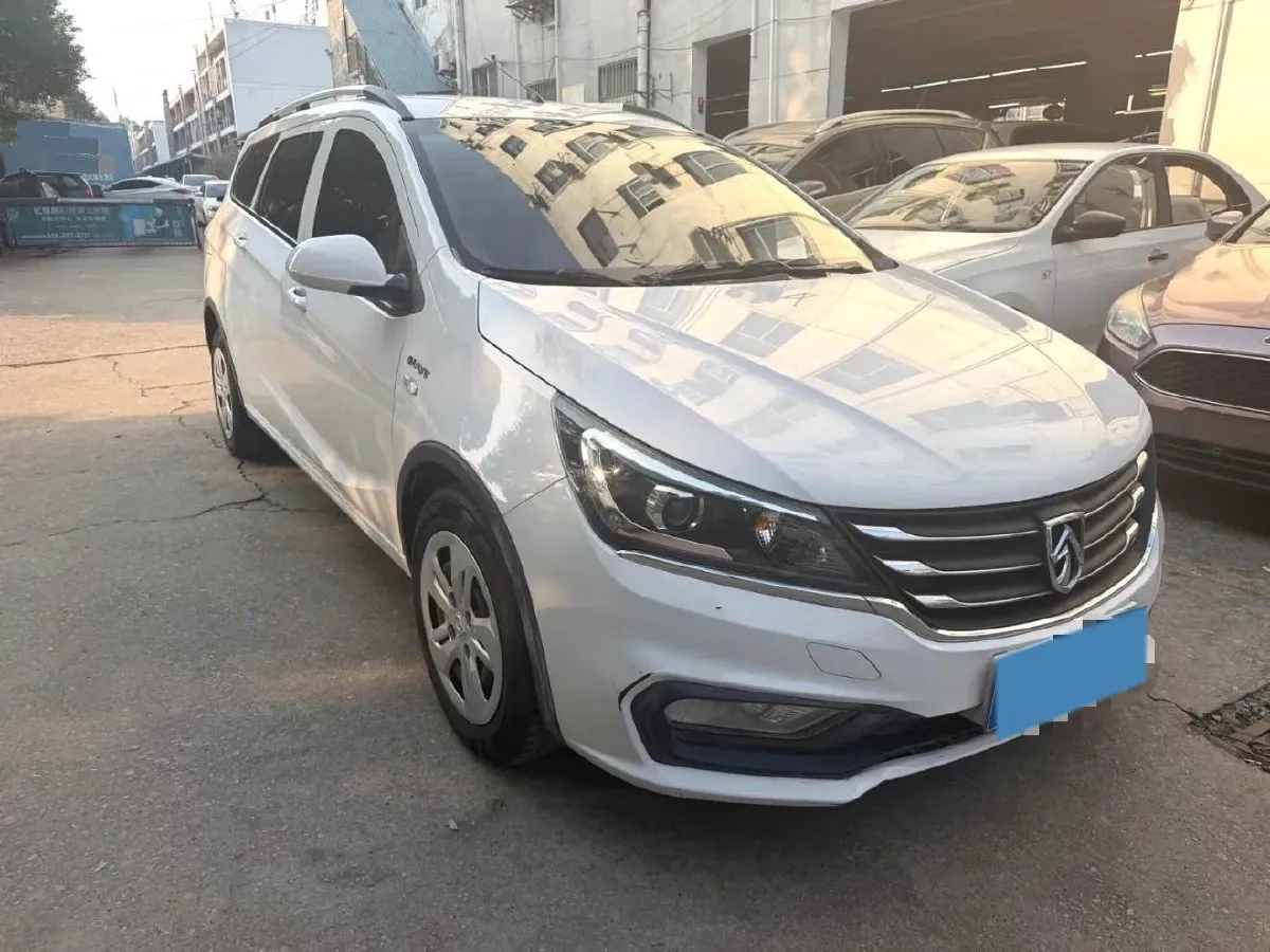 2019 Golden Dragon New Era Sea Lion 2.0L 102HP L4 5MT,autocango,china used car exporter,china ev exporter,chinese used car exporter,chinese used ev exporter