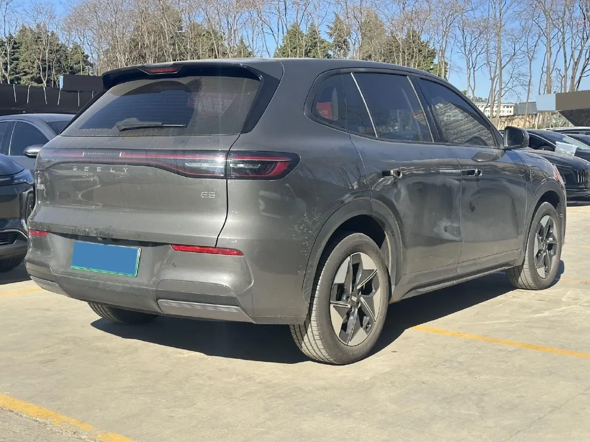 2024 LanDian E5 1.5L 110HP L4 E-CVT PHEV 17.52KWH,autocango,china used car exporter,china ev exporter,chinese used car exporter,chinese used ev exporter