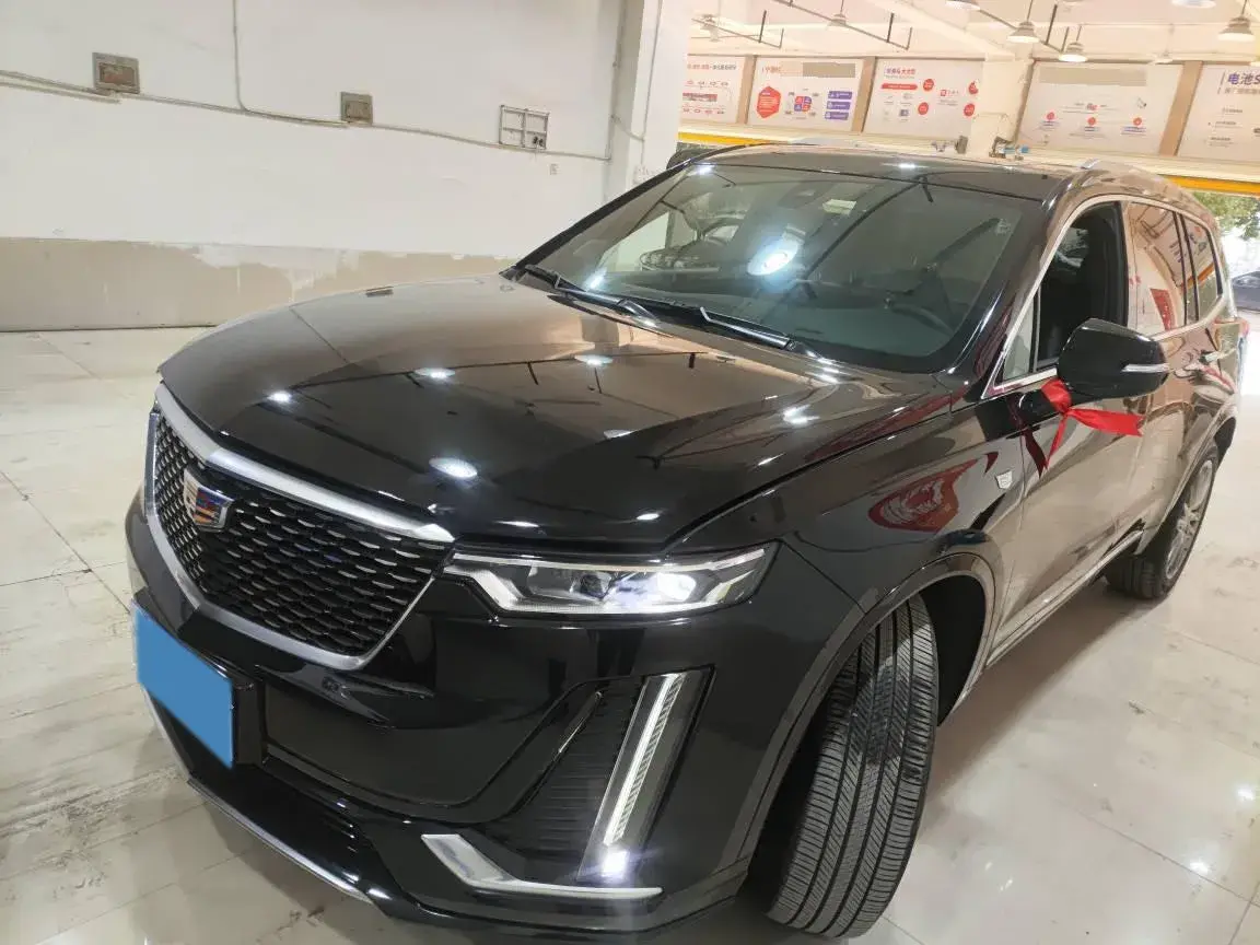 2022 Cadillac XT6 2.0T 237HP L4 9AT