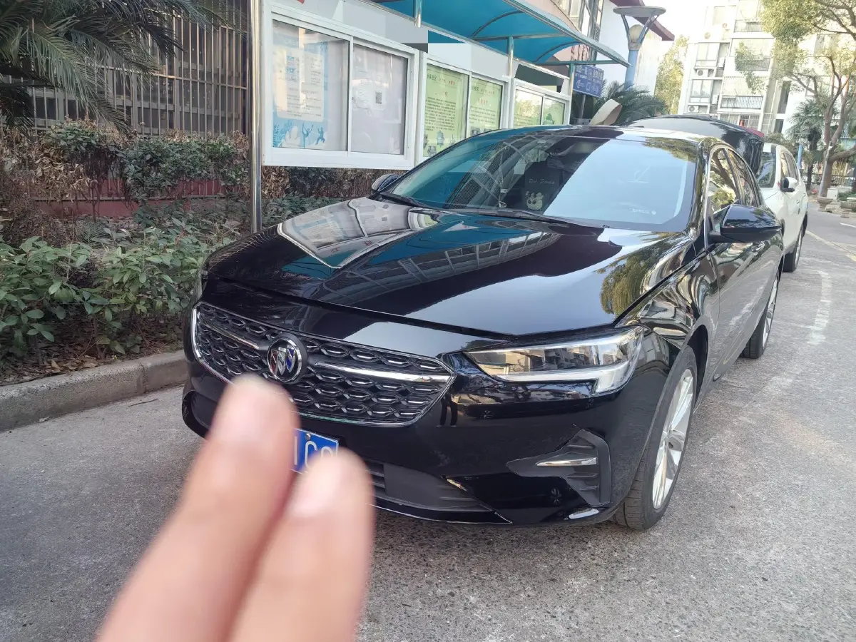 2023 Buick Regal 2.0T 237HP L4 9AT