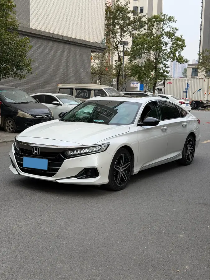 2022 Honda Accord 1.5T 194HP L4 CVT