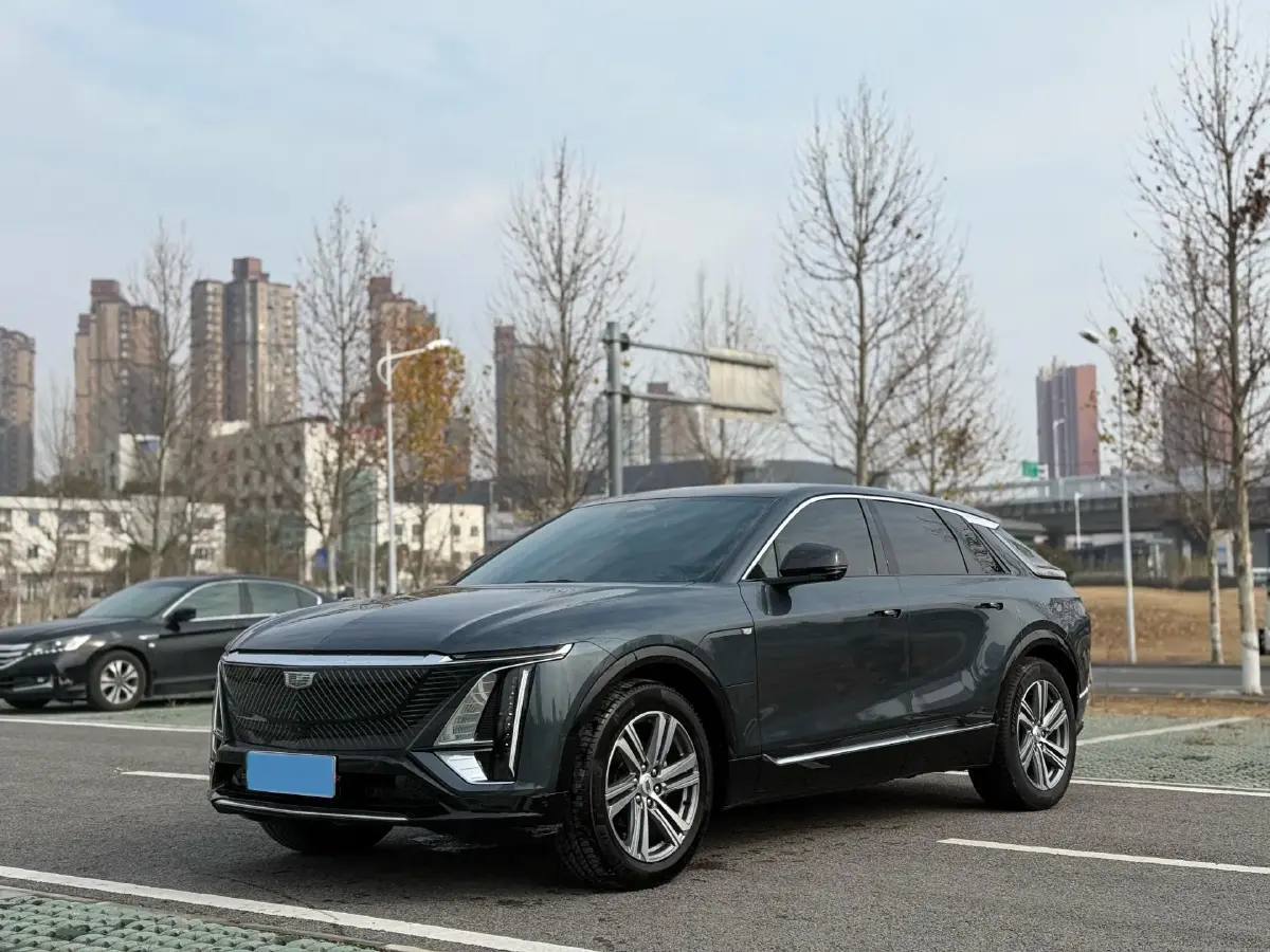 2024 Cadillac IQ Lyriq BEV 68.4KWH