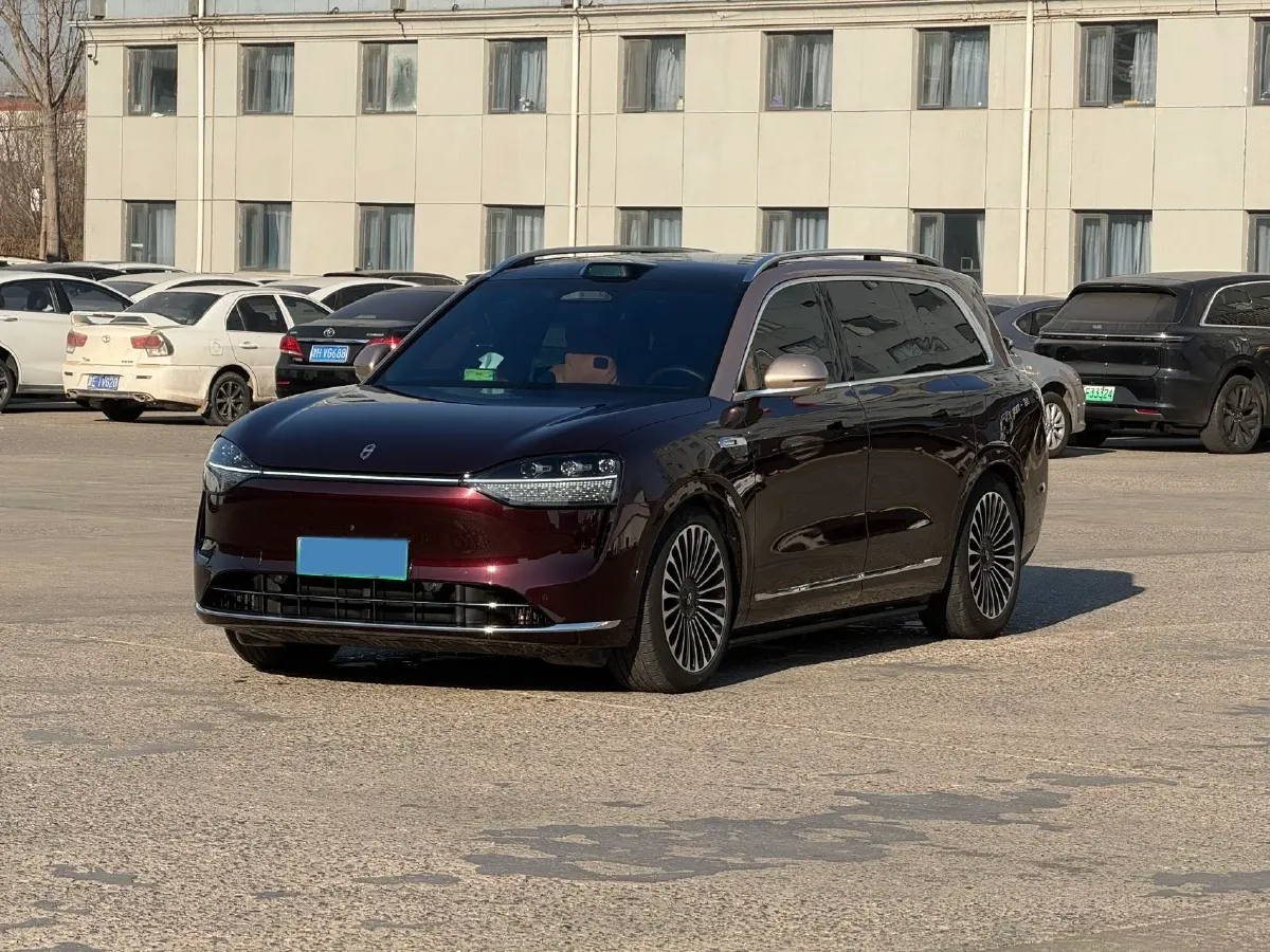 2025 AITO AITO M9 REEV 160HP REEV 52KWH,autocango,china used car exporter,china ev exporter,chinese used car exporter,chinese used ev exporter