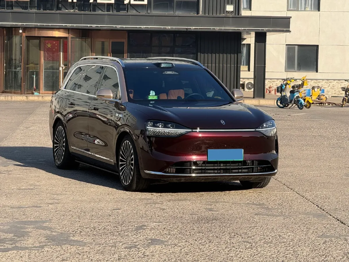 2025 AITO AITO M9 REEV 160HP REEV 52KWH,autocango,china used car exporter,china ev exporter,chinese used car exporter,chinese used ev exporter