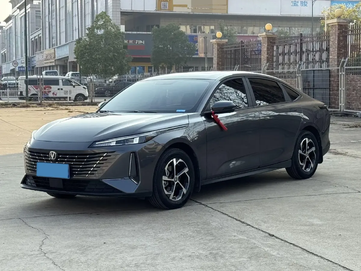 2024 ChangAn Eado 1.5T 170HP L4 7DCT