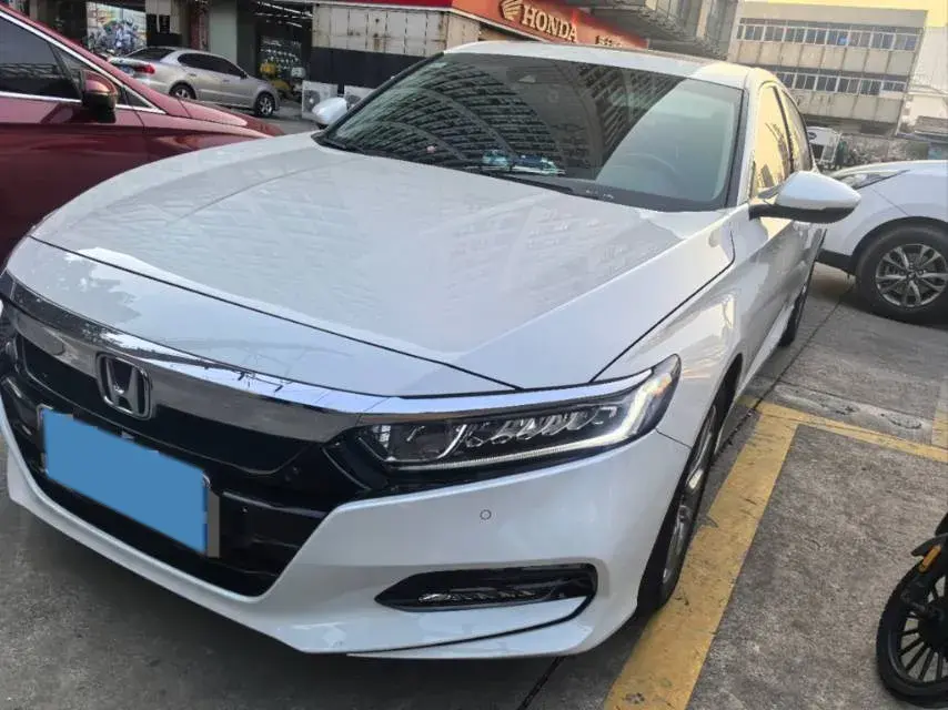 2021 Honda Accord 1.5T 194HP L4 CVT
