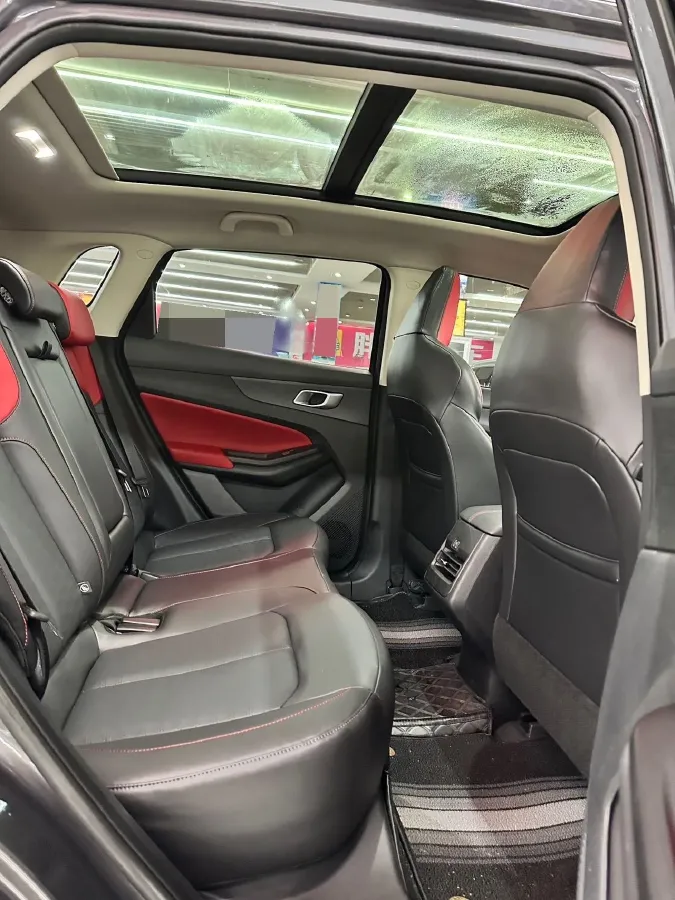 2022 ChangAn Oshan X7 Plus 1.5T 188HP L4 7DCT,autocango,china used car exporter,china ev exporter,chinese used car exporter,chinese used ev exporter