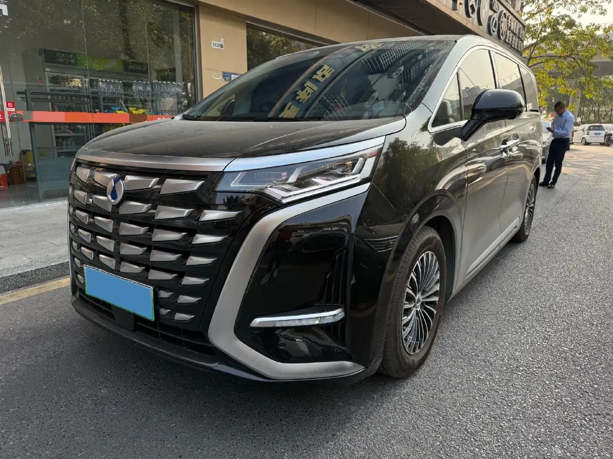2024 Denza D9 1.5T 139HP L4 E-CVT PHEV 40KWH