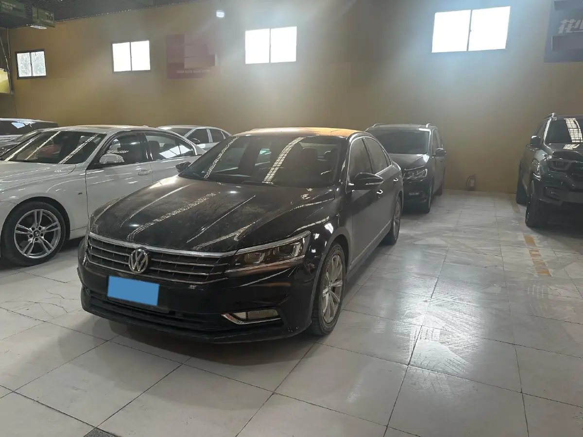 2017 Volkswagen Passat 1.8T 180HP L4 7DCT
