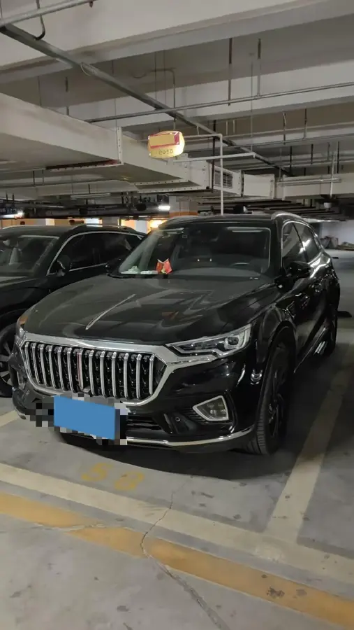 2022 HongQi HS5 2.0T 224HP L4 6AT