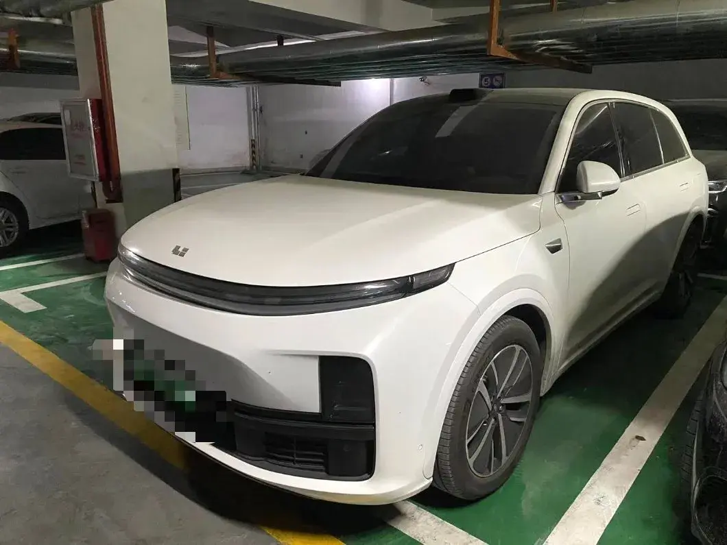 2024 Li L8 Range Extended 154HP REEV 42.8KWH