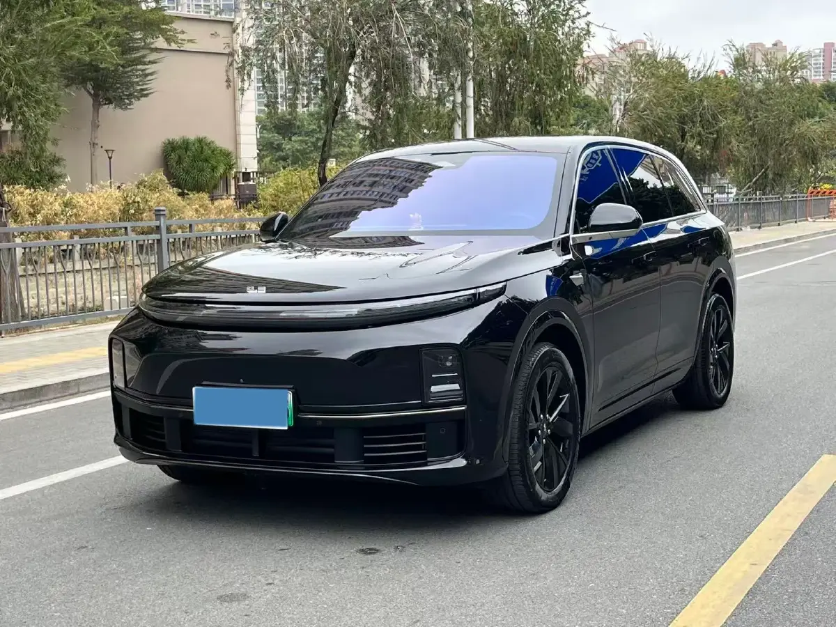 2023 Li L7 Range Extended 154HP REEV 40.9KWH