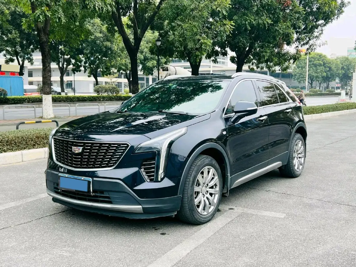 2021 Cadillac XT4 2.0T 237HP L4 9AT