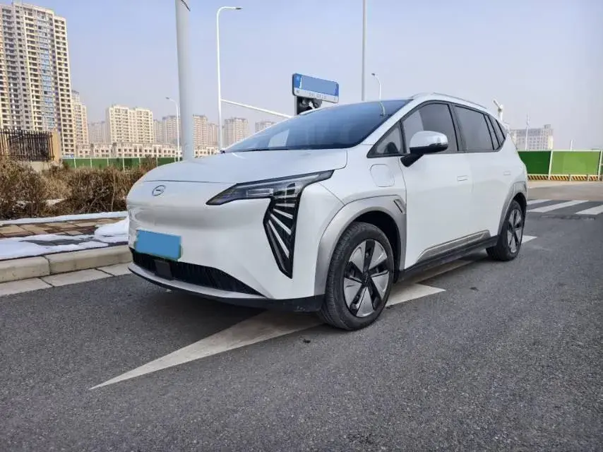 2024 Aion Y BEV 49.75KWH