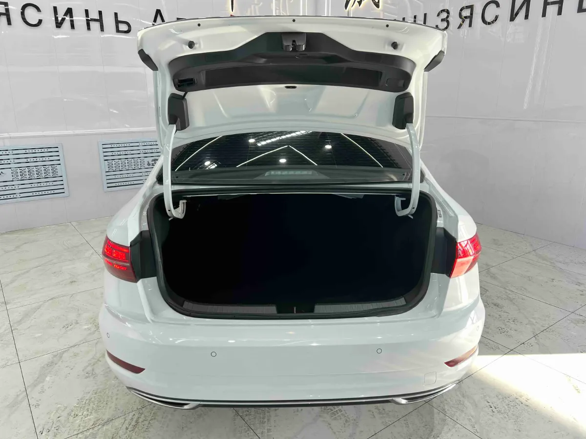 2022 Volkswagen Sagitar 1.4T 150HP L4 7DCT,autocango,china used car exporter,china ev exporter,chinese used car exporter,chinese used ev exporter