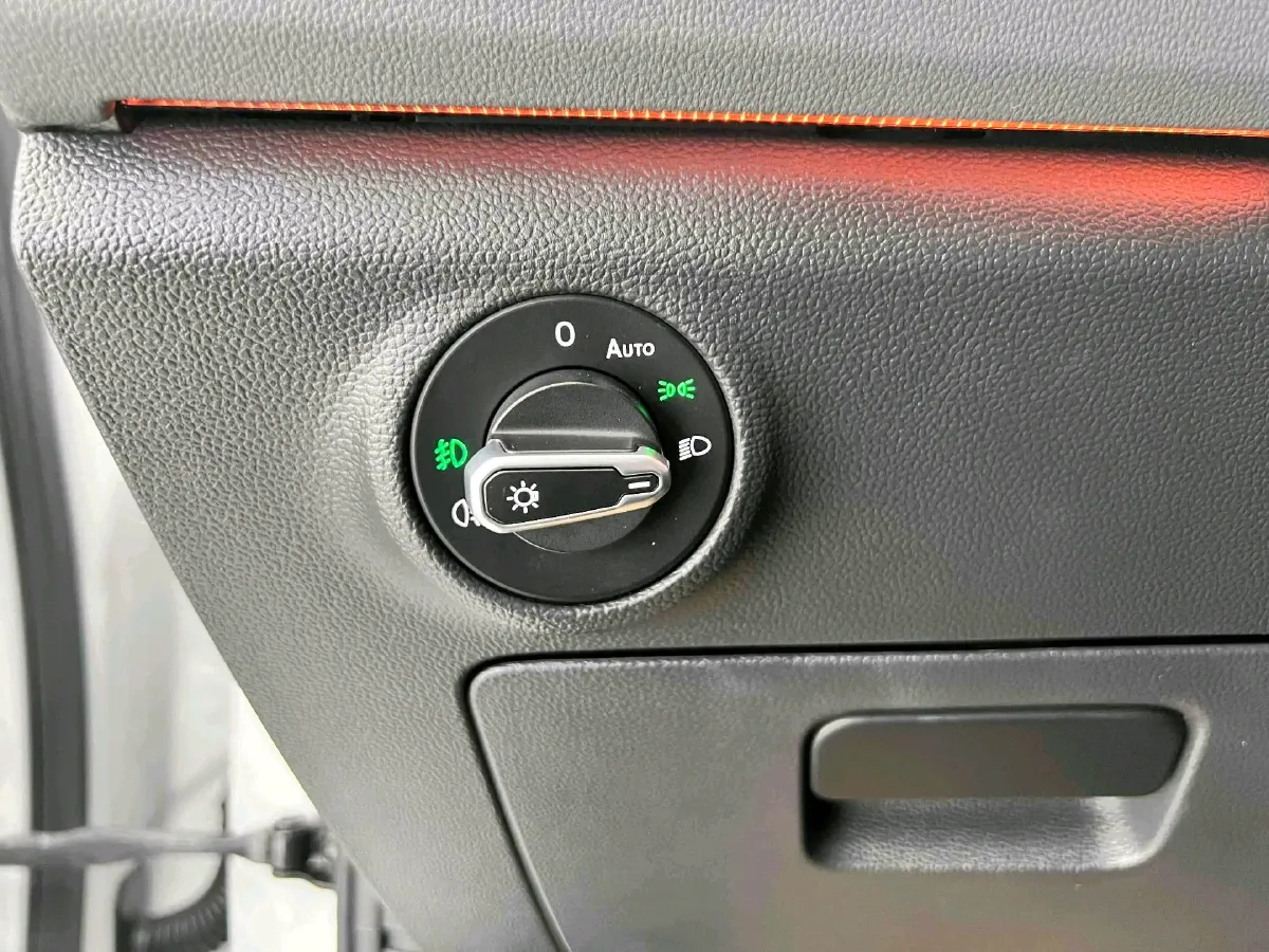 2022 Volkswagen Sagitar 1.4T 150HP L4 7DCT,autocango,china used car exporter,china ev exporter,chinese used car exporter,chinese used ev exporter