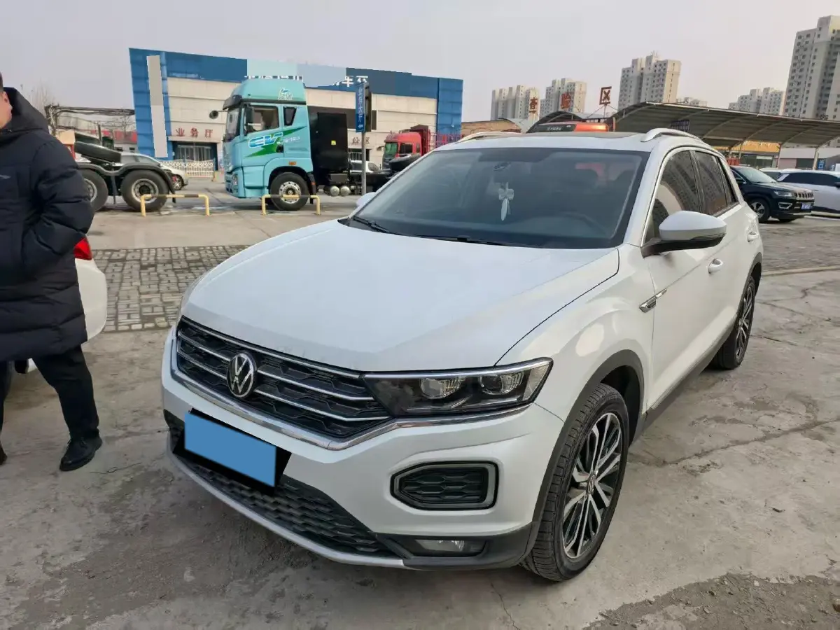 2021 Volkswagen T-Roc 1.4T 150HP L4 7DCT