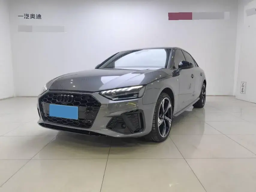 2024 Audi A4L 2.0T 190HP L4 7DCT