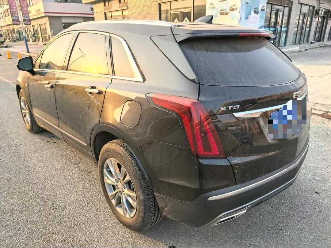 2022 Cadillac XT5 2.0T 237HP L4 9AT,autocango,china used car exporter,china ev exporter,chinese used car exporter,chinese used ev exporter