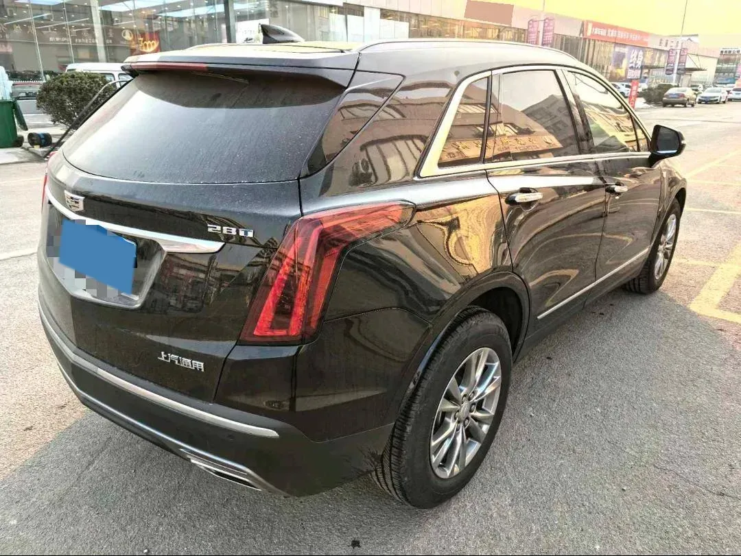 2022 Cadillac XT5 2.0T 237HP L4 9AT,autocango,china used car exporter,china ev exporter,chinese used car exporter,chinese used ev exporter