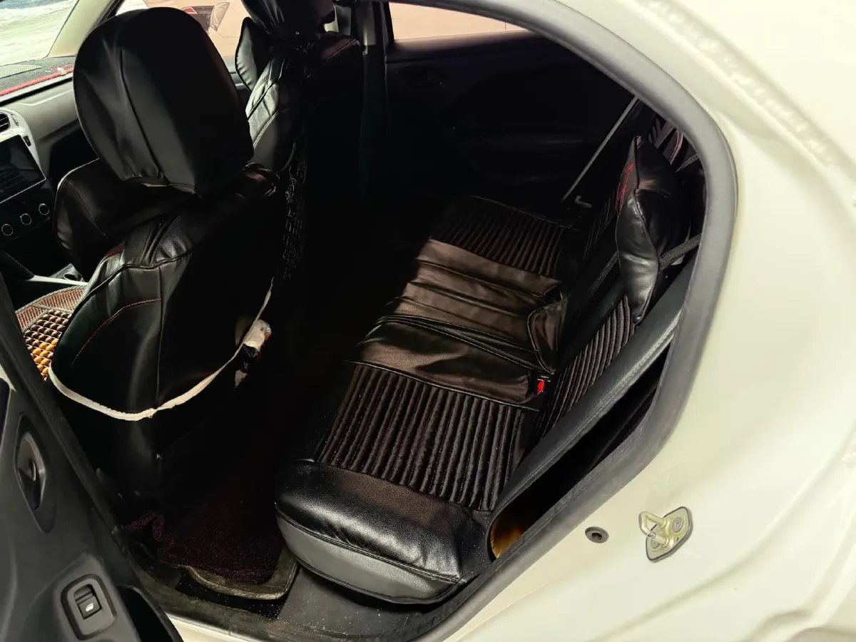 2017 Citroen Elysee 1.6L 117HP L4 5MT,autocango,china used car exporter,china ev exporter,chinese used car exporter,chinese used ev exporter